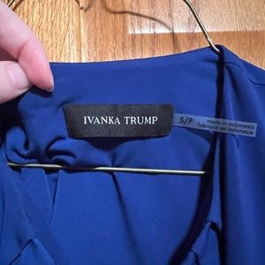 Ivanka Trump Sleeveless Blouse size S